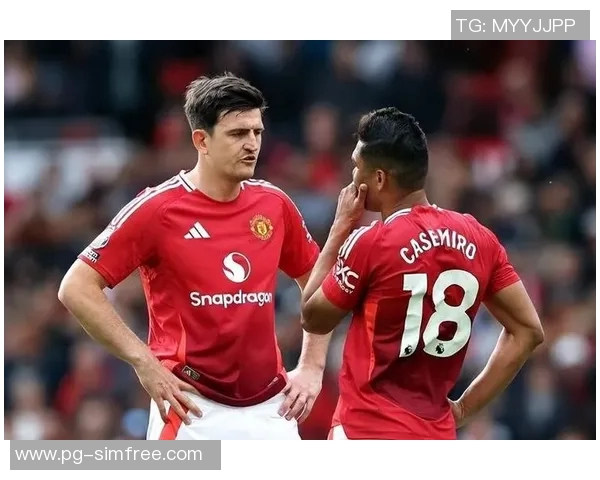 欧冠激战曼联大胜AC米兰争议判罚引发全场热议