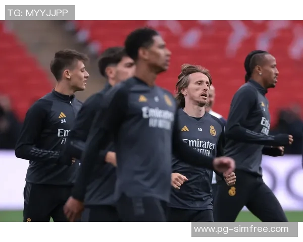 英超经典对决皇马绝杀多特蒙德全场沸腾战术解析